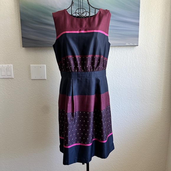 LOFT Dresses & Skirts - Loft Dress